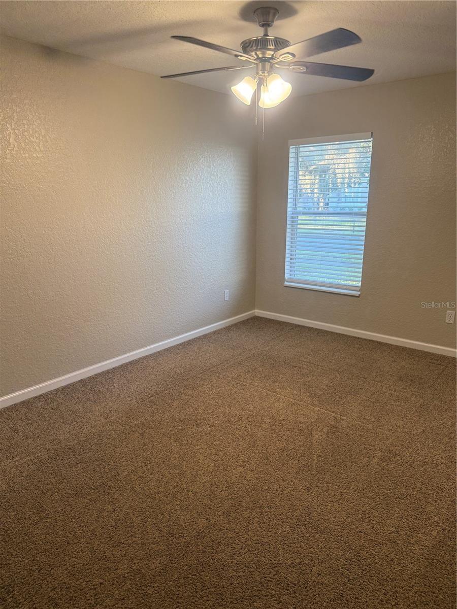 Image 18 of 26 For 1100 Brant Point