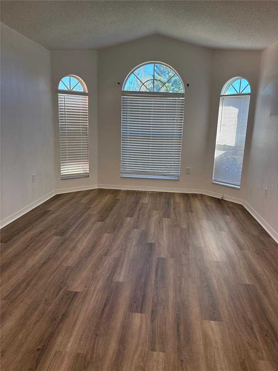 Image 2 of 10 For 12512 Lynchburg Court