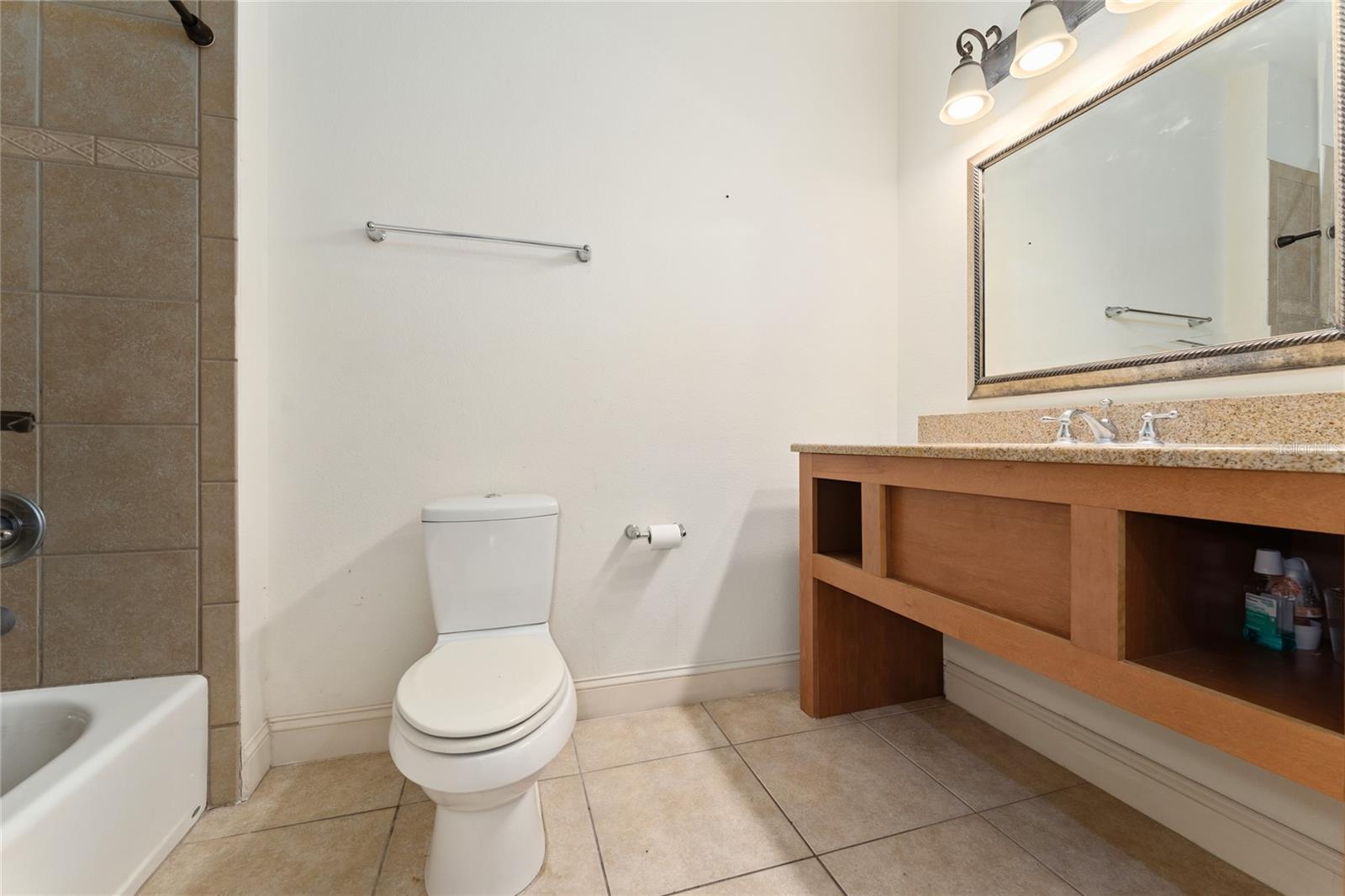 Image 26 of 39 For 2616 Bella Vista Drive