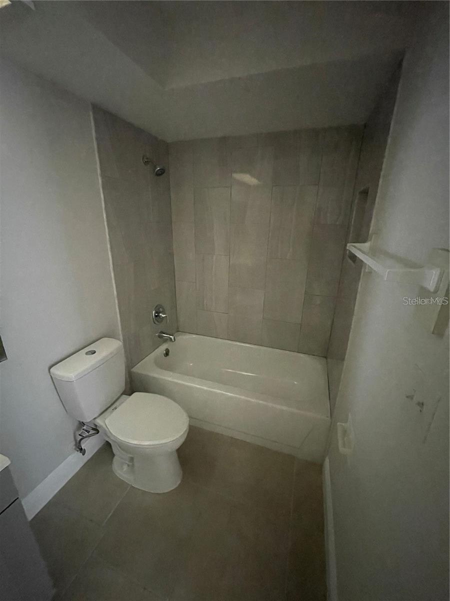 Image 10 of 11 For 1918 Crystal Grove Drive