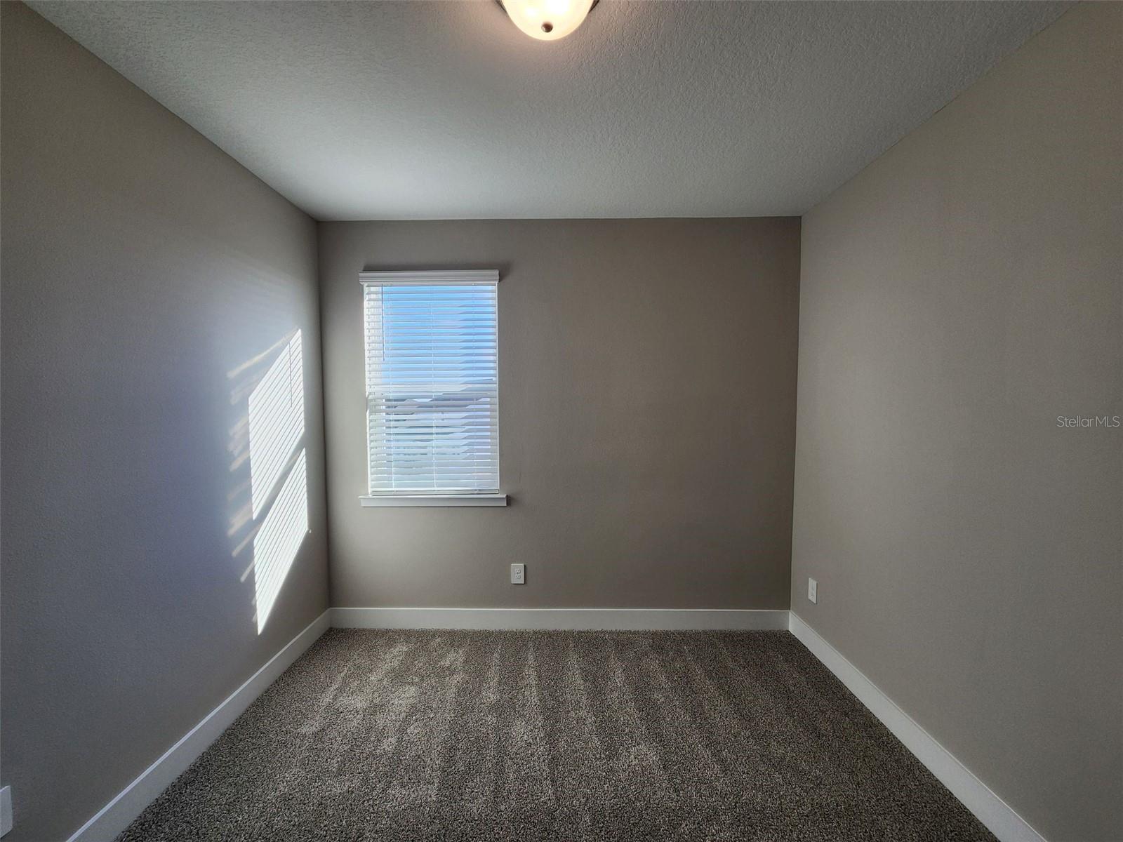 Image 11 of 29 For 16454 Silver Brook Way