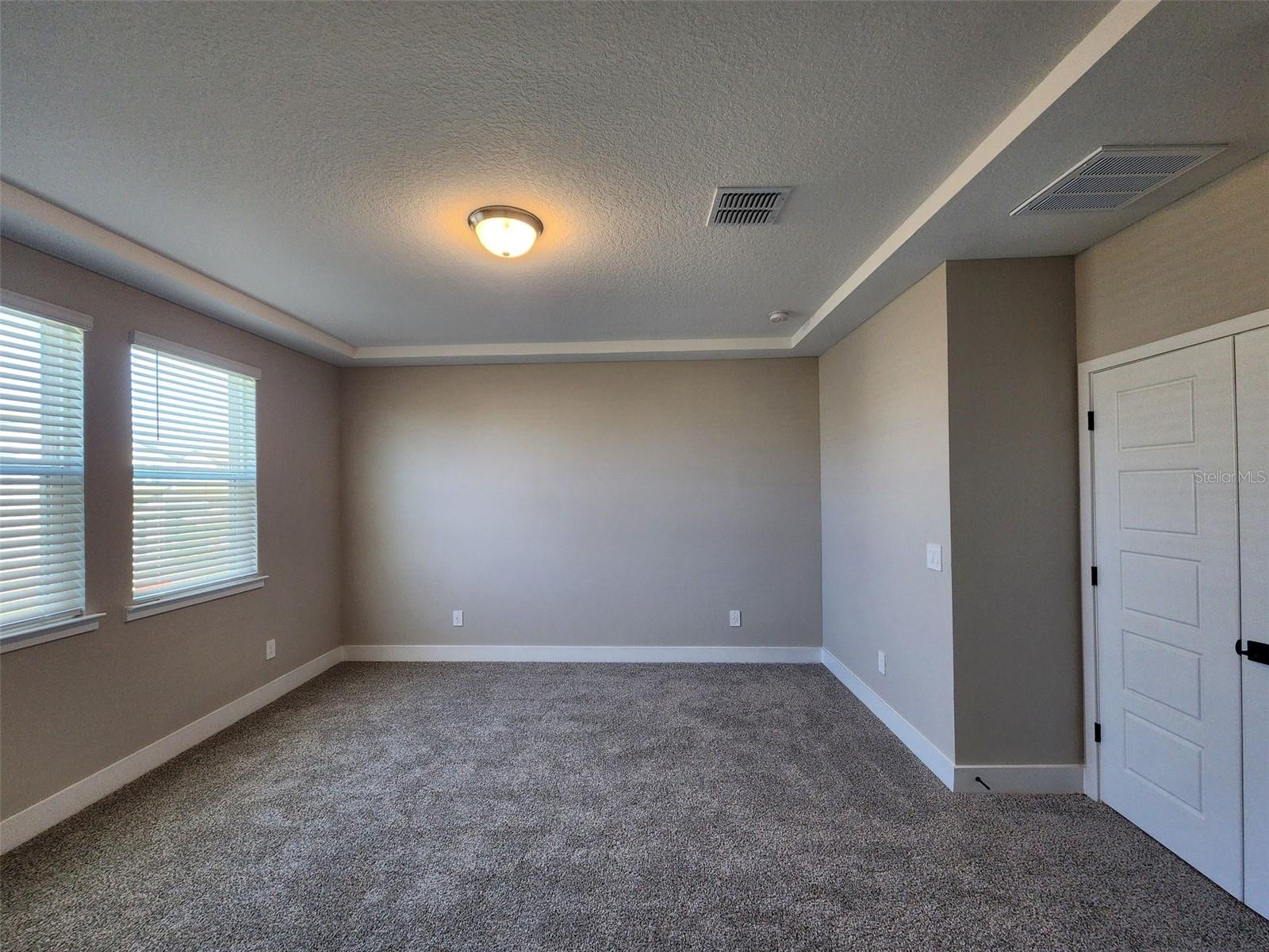 Image 18 of 29 For 16454 Silver Brook Way