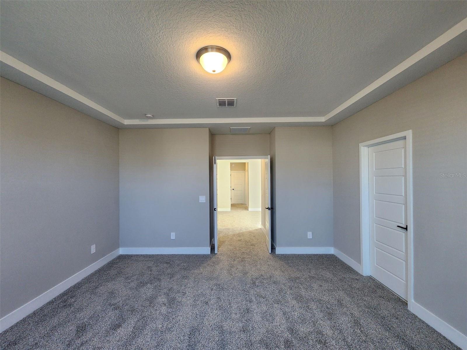 Image 19 of 29 For 16454 Silver Brook Way