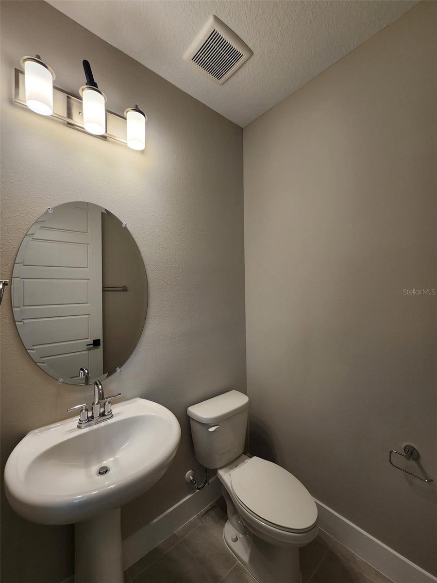 Image 25 of 29 For 16454 Silver Brook Way