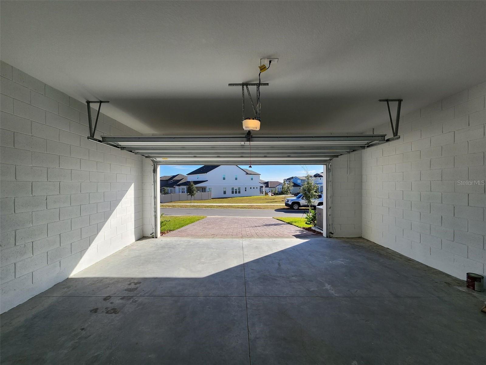 Image 27 of 29 For 16454 Silver Brook Way