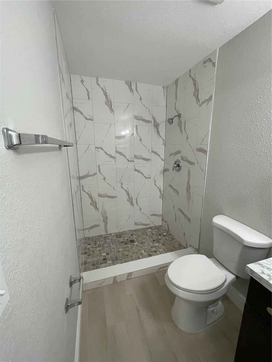 Image 13 of 17 For 3178 Shingle Creek Court A