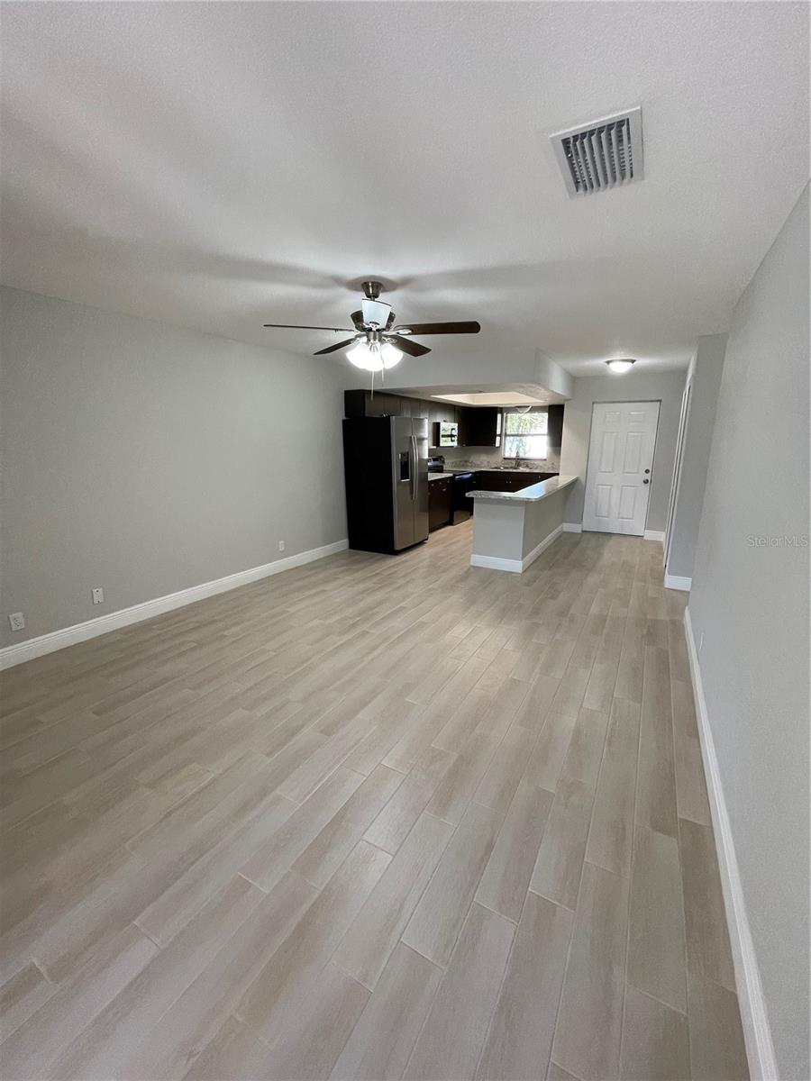 Image 4 of 17 For 3178 Shingle Creek Court A