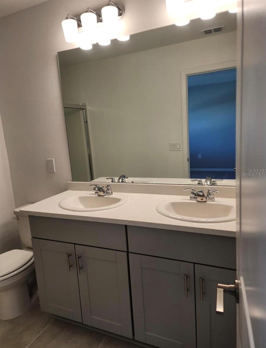 Image 20 of 29 For 4580 Calvary Way