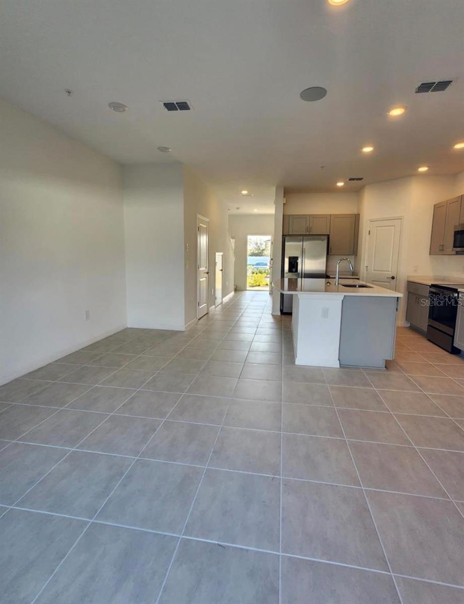 Image 21 of 29 For 4580 Calvary Way