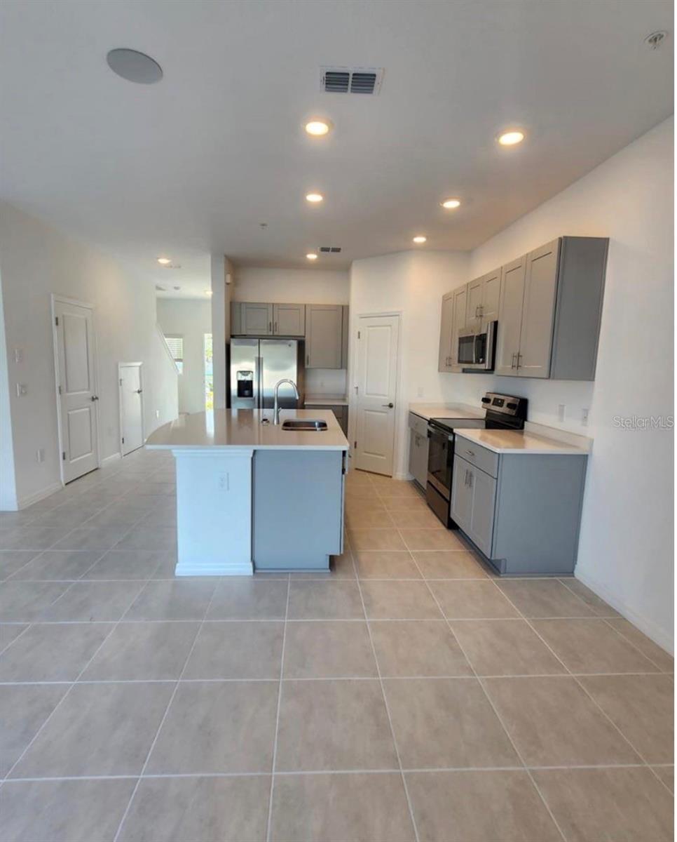 Image 8 of 29 For 4580 Calvary Way