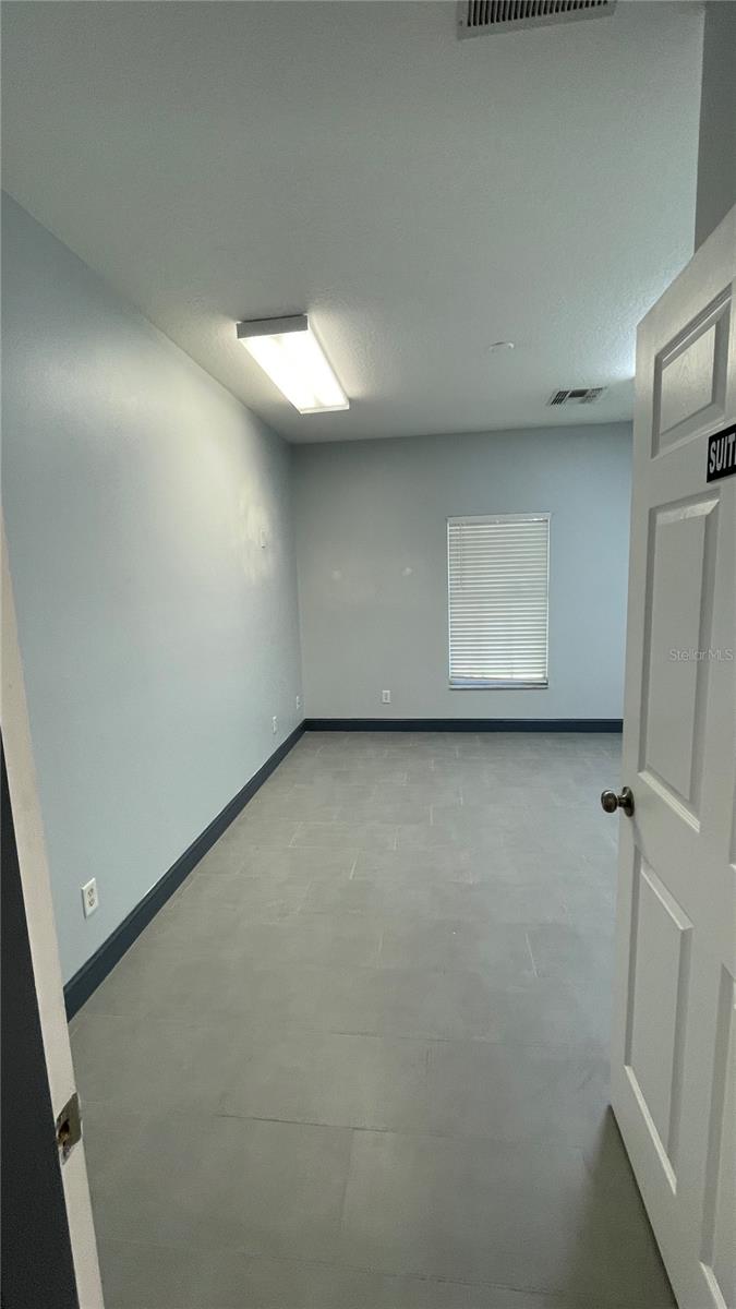 Image 4 of 22 For 722 Patrick Street 204