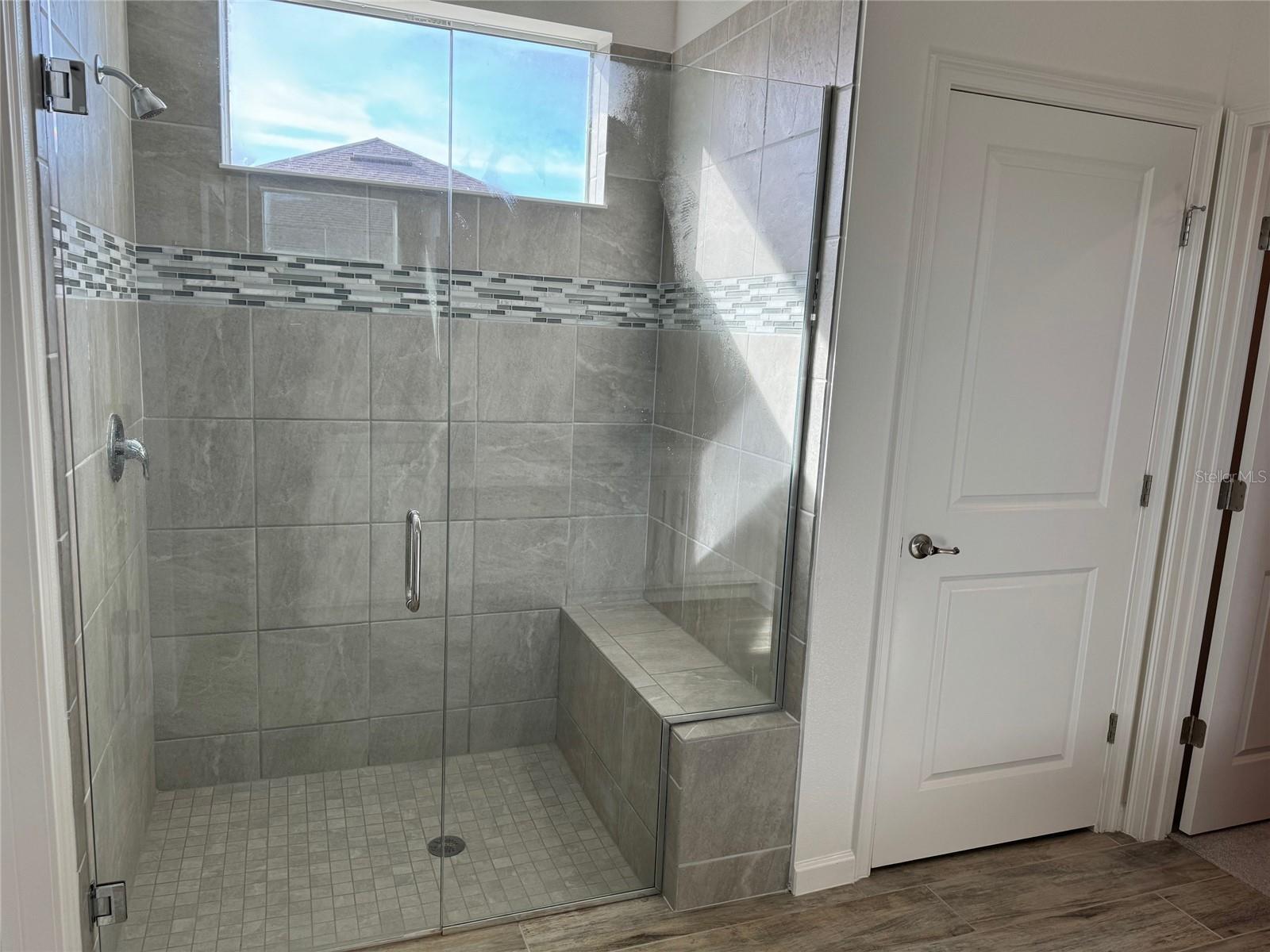 Image 22 of 39 For 380 Cabello Drive