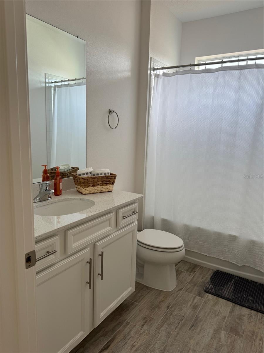 Image 24 of 39 For 380 Cabello Drive