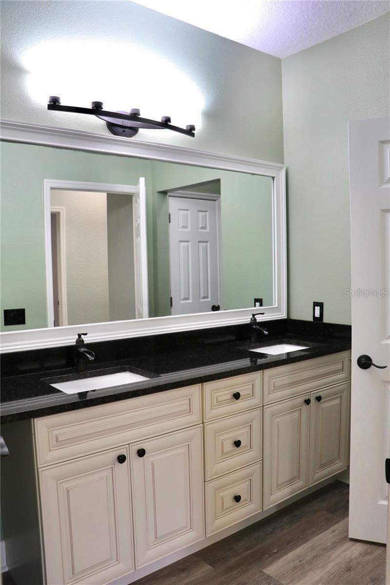 Image 11 of 28 For 13548 Turtle Marsh Loop 413