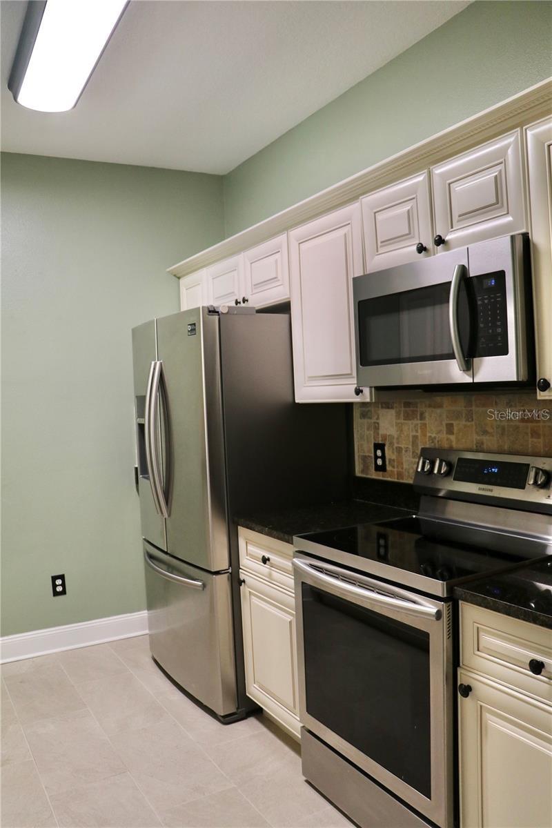 Image 5 of 28 For 13548 Turtle Marsh Loop 413