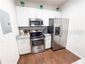 Image 10 of 63 For 5364 Diplomat Court 106