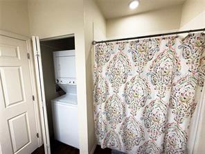 Image 42 of 63 For 5364 Diplomat Court 106