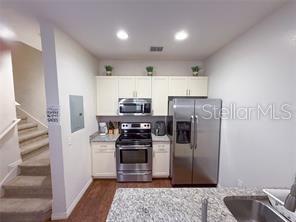 Image 8 of 63 For 5364 Diplomat Court 106