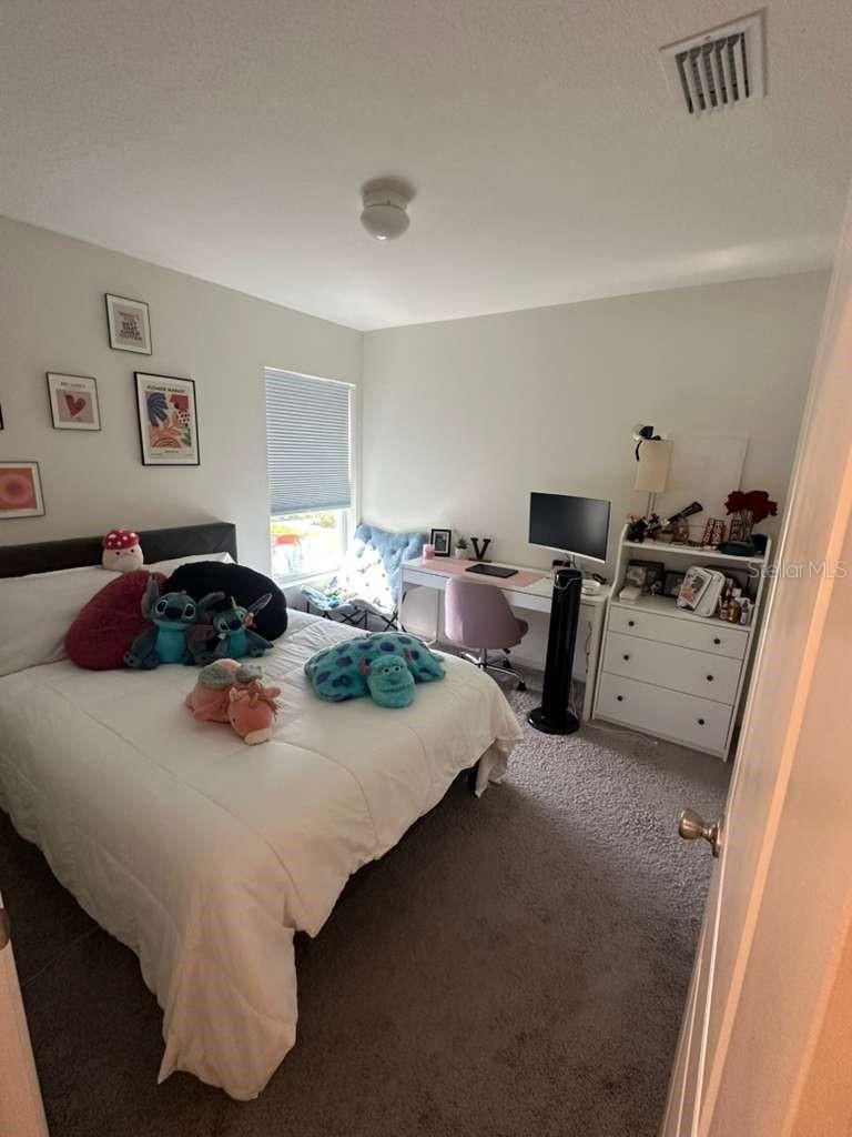 Image 9 of 15 For 1027 Papaya Circle