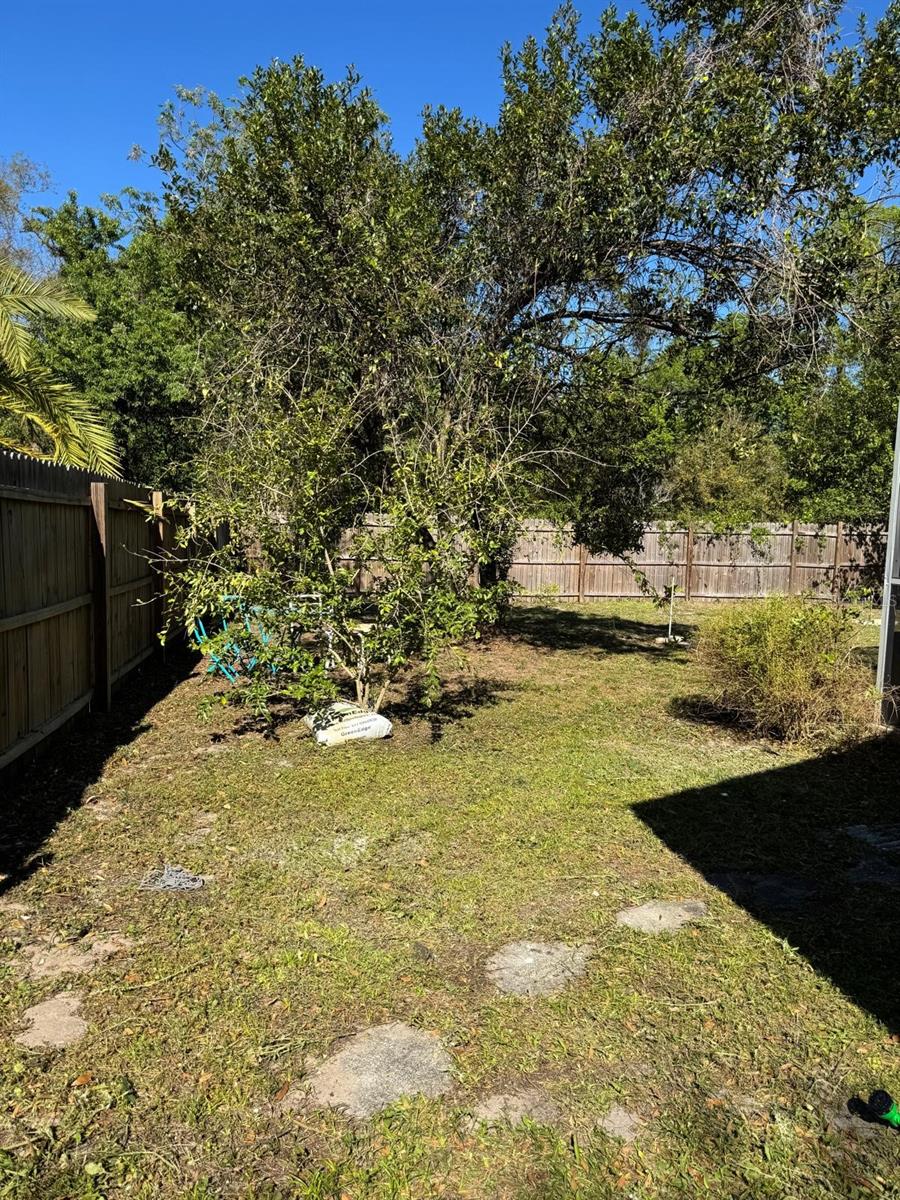 Image 38 of 41 For 1021 Royal Oaks Drive