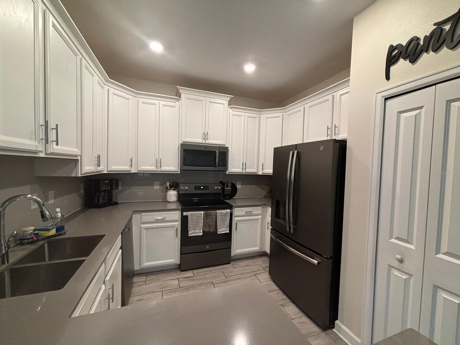 Image 6 of 26 For 1119 Trappers Trail Loop