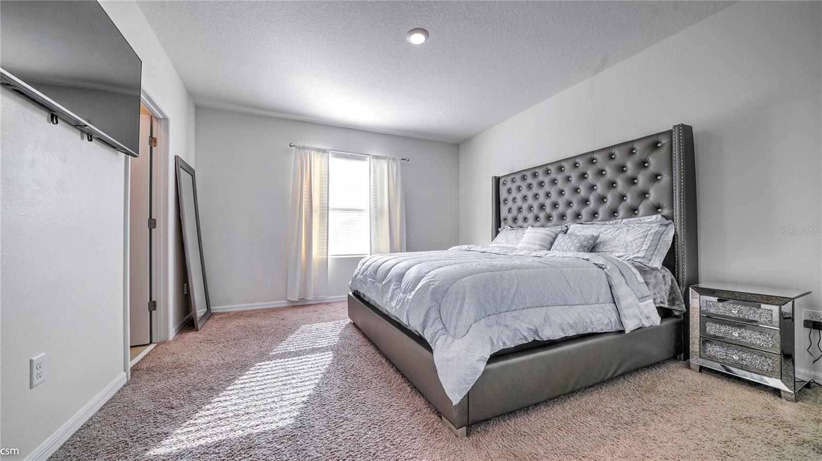 Image 13 of 24 For 9010 Pinales Way