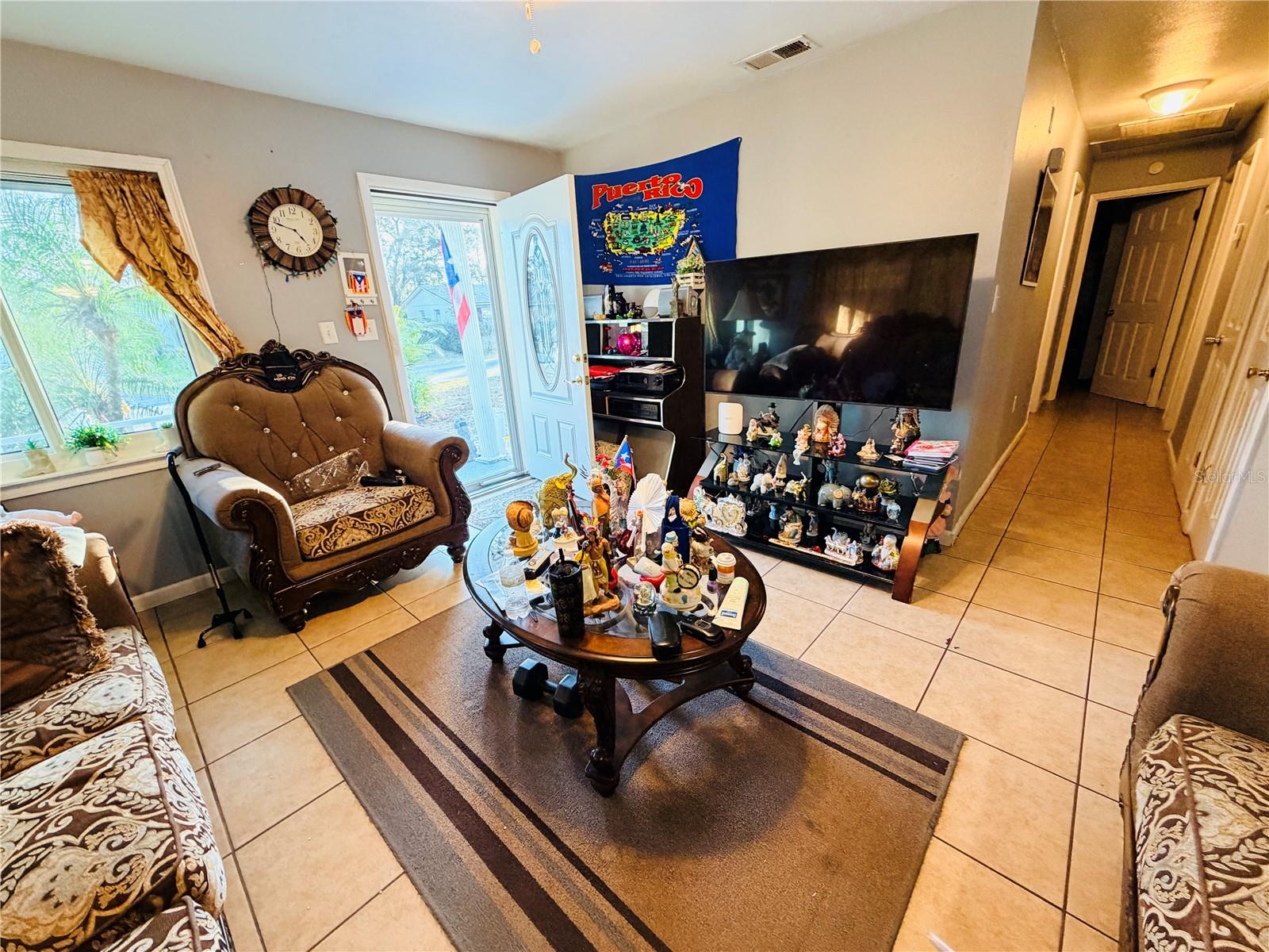 Image 14 of 35 For 2337 Laura Street