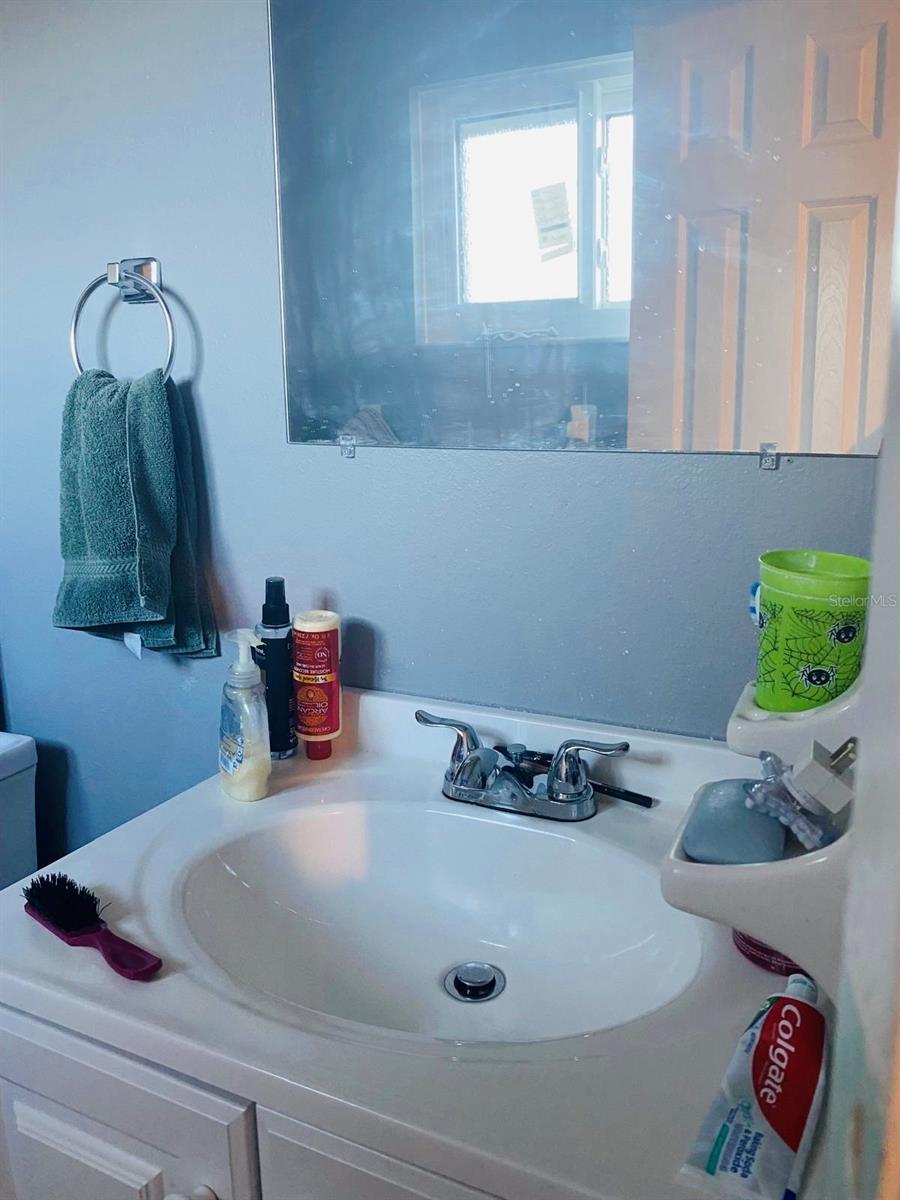 Image 30 of 35 For 2337 Laura Street