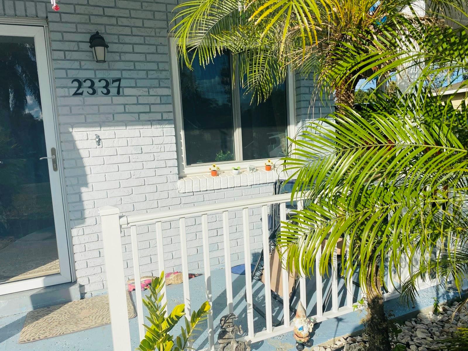 Image 6 of 35 For 2337 Laura Street