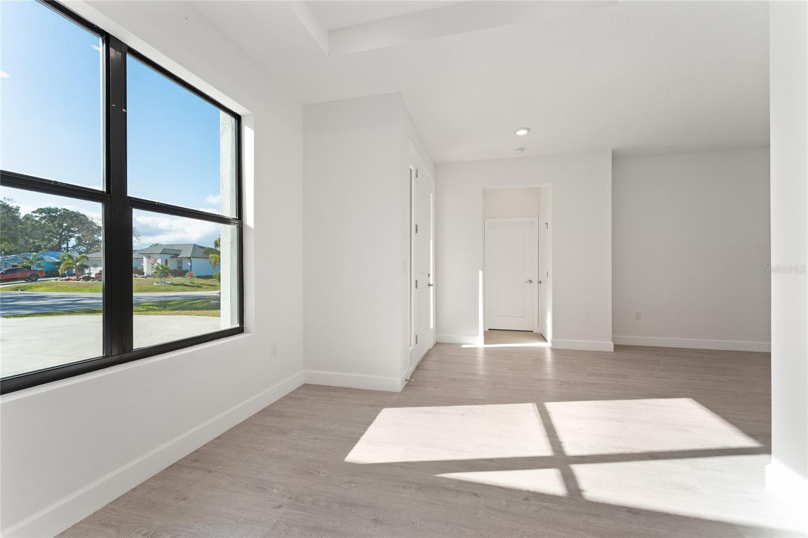 Image 14 of 36 For 1047 Whitehurst Road Sw