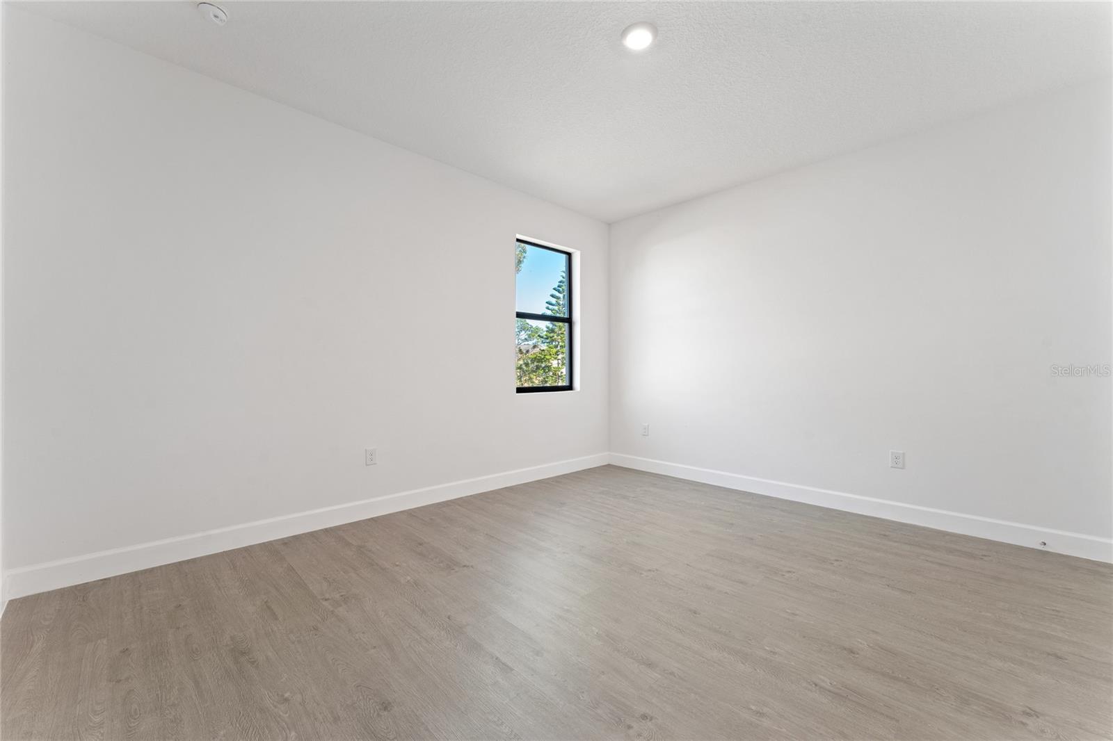 Image 29 of 36 For 1047 Whitehurst Road Sw