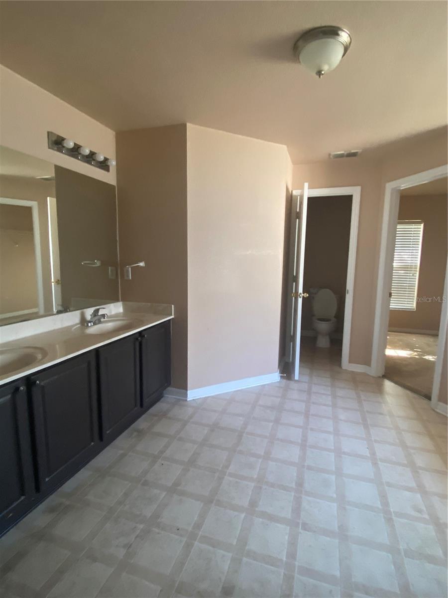 Image 12 of 15 For 6775 Highlands Creek Loop