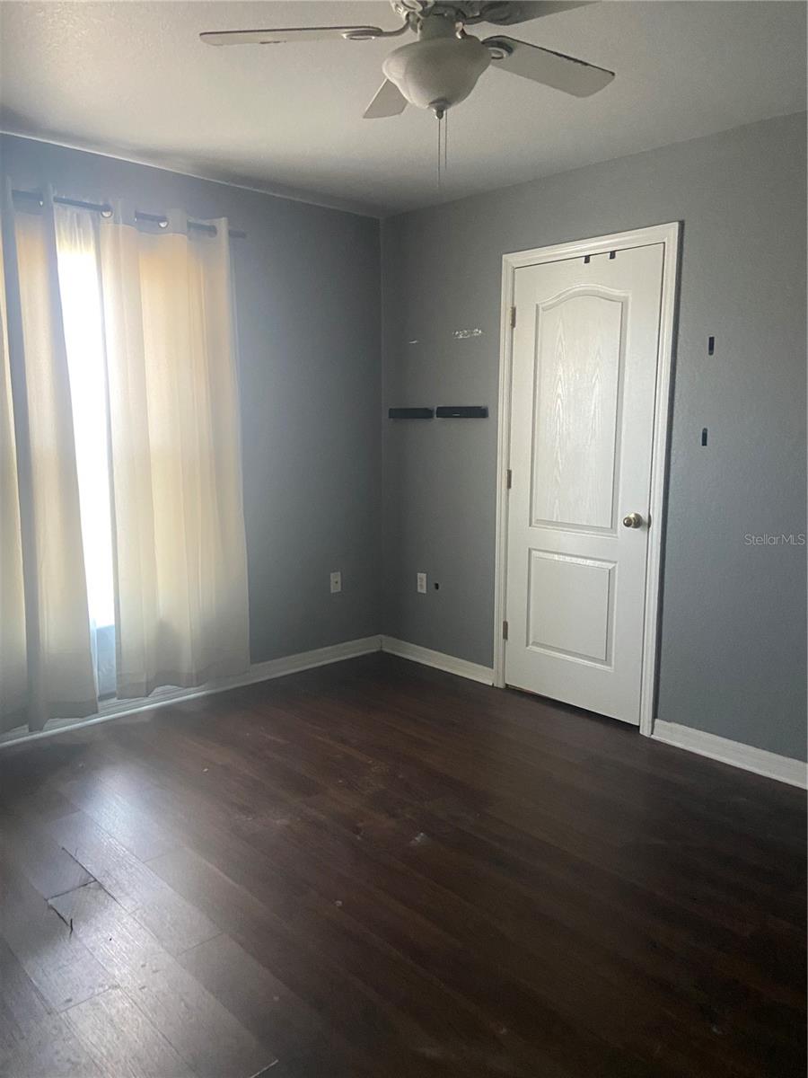 Image 7 of 15 For 6775 Highlands Creek Loop