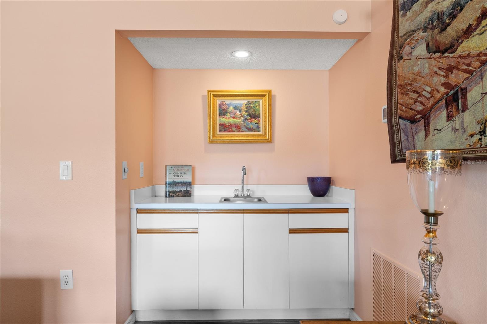 Image 8 of 51 For 3910 77th Place E