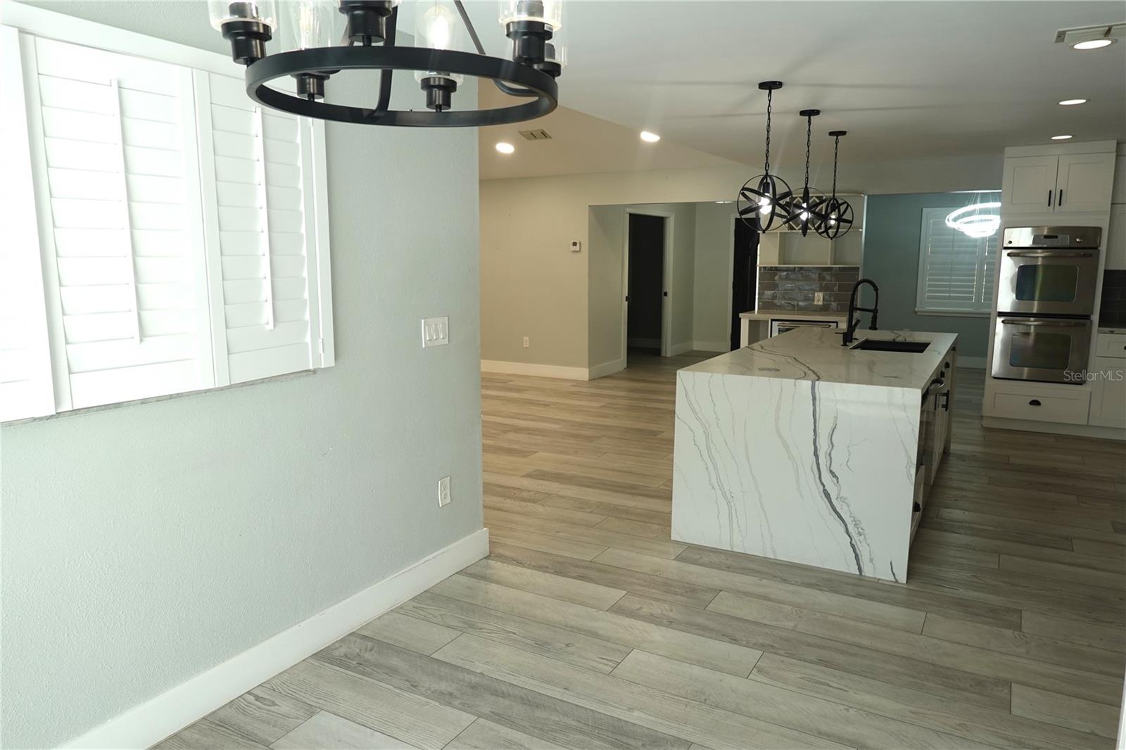 Image 13 of 54 For 2264 Stewart Street