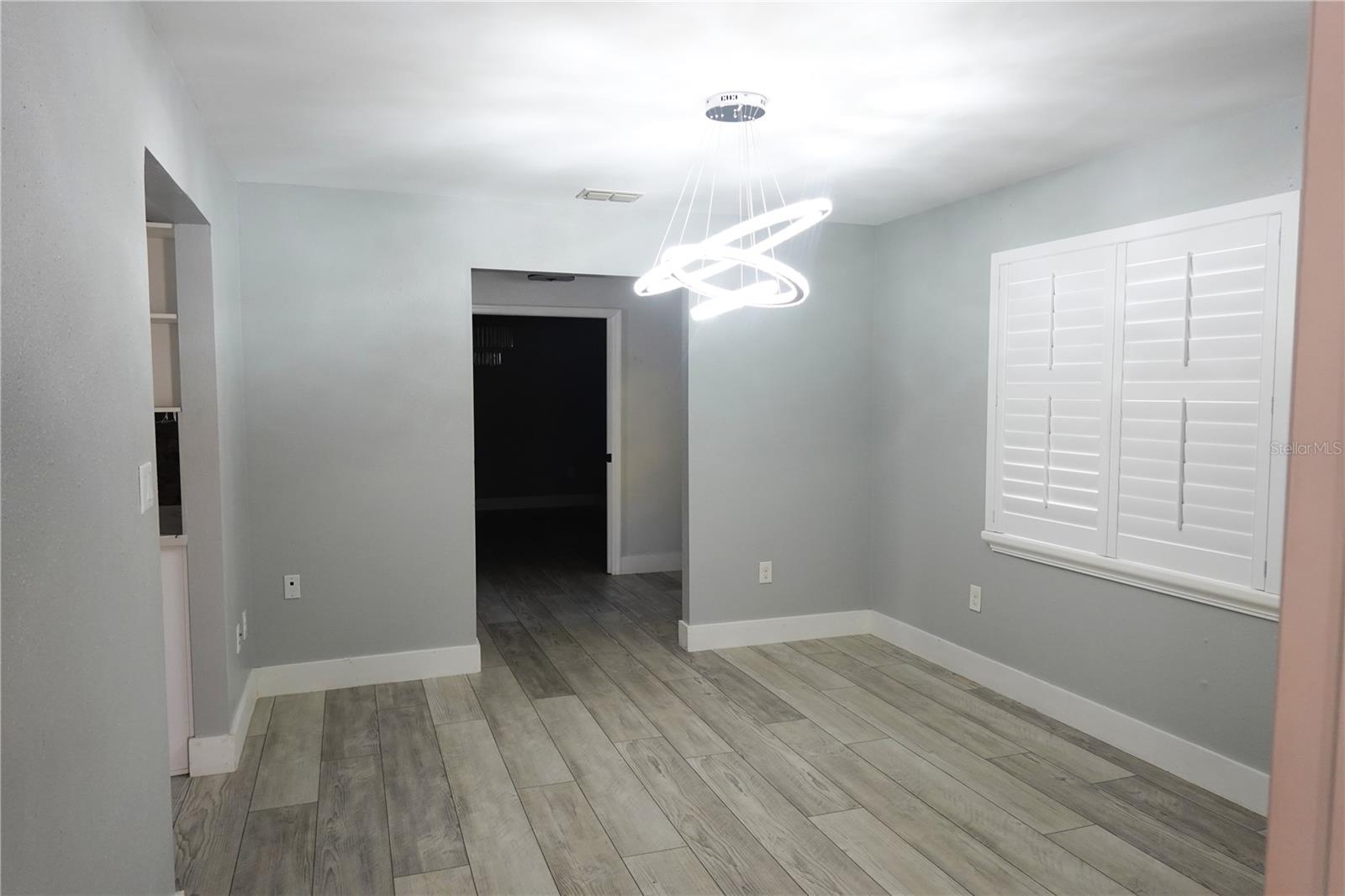 Image 18 of 54 For 2264 Stewart Street