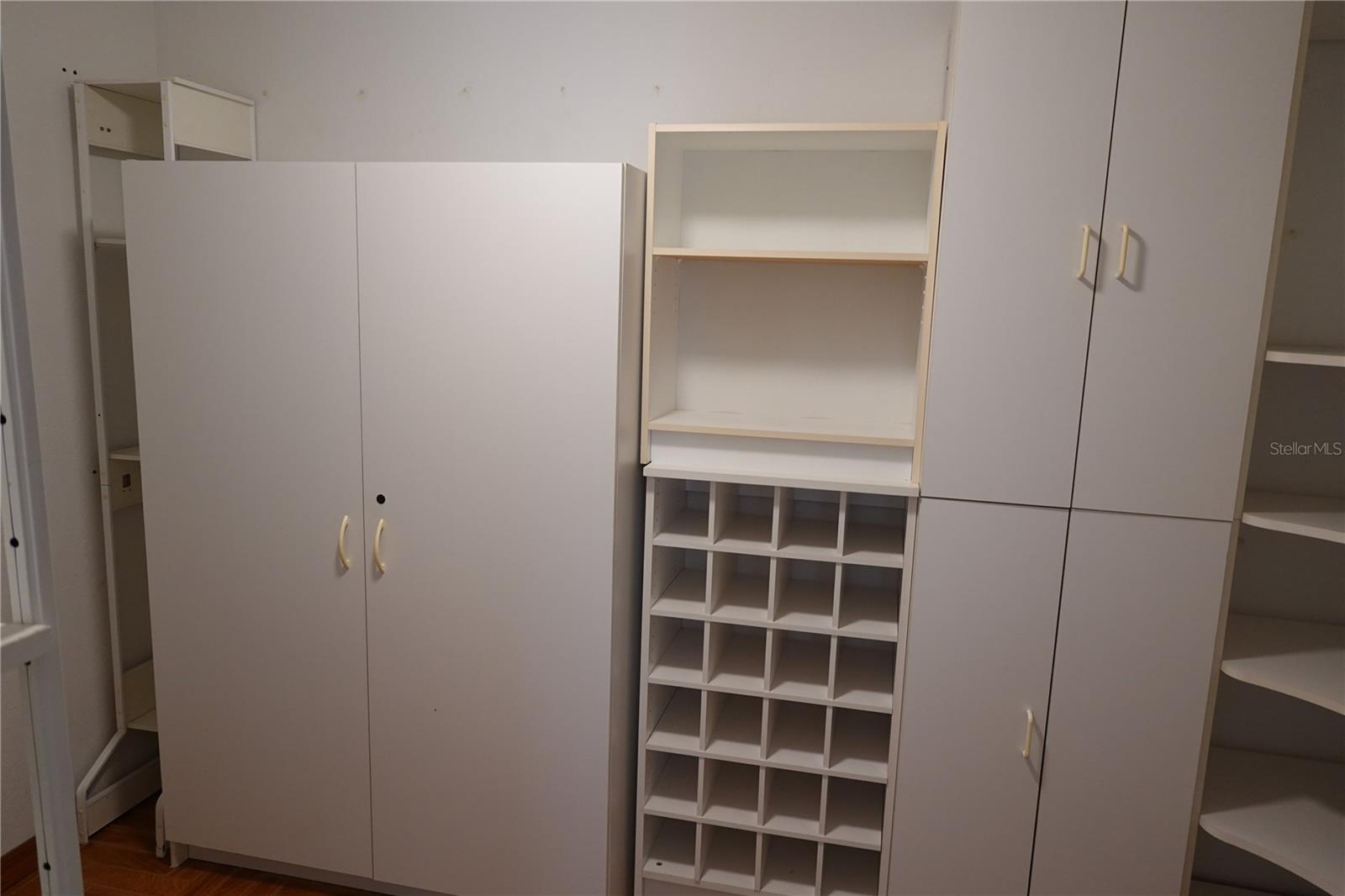 Image 23 of 54 For 2264 Stewart Street