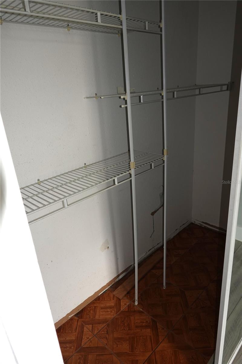 Image 33 of 54 For 2264 Stewart Street