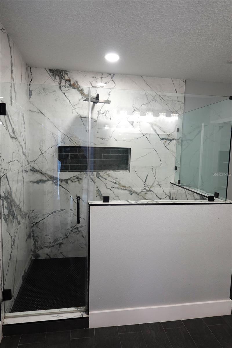 Image 42 of 54 For 2264 Stewart Street