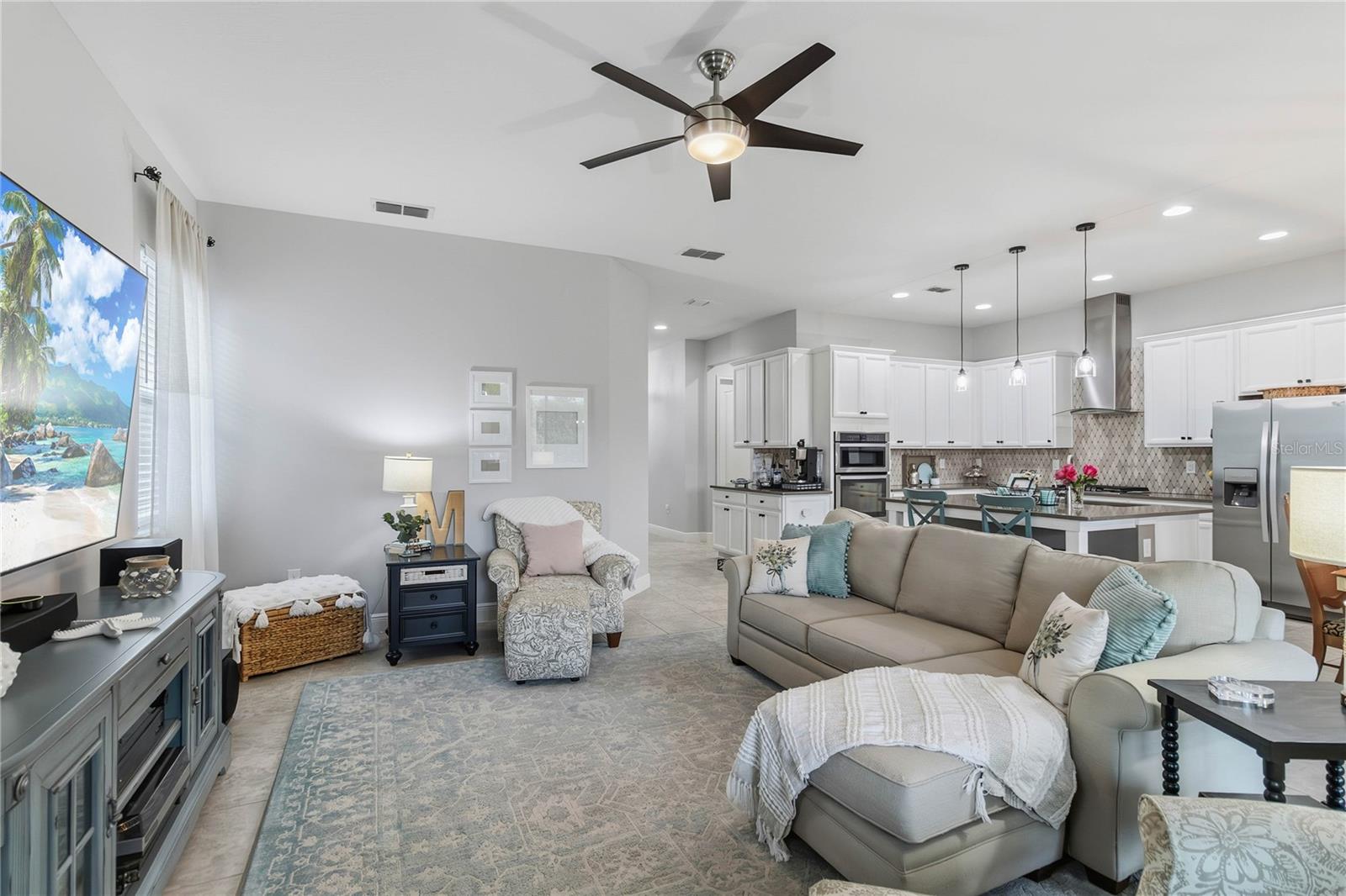 Image 12 of 71 For 4911 Catalpa Drive