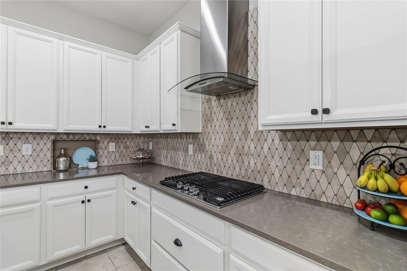 Image 17 of 71 For 4911 Catalpa Drive