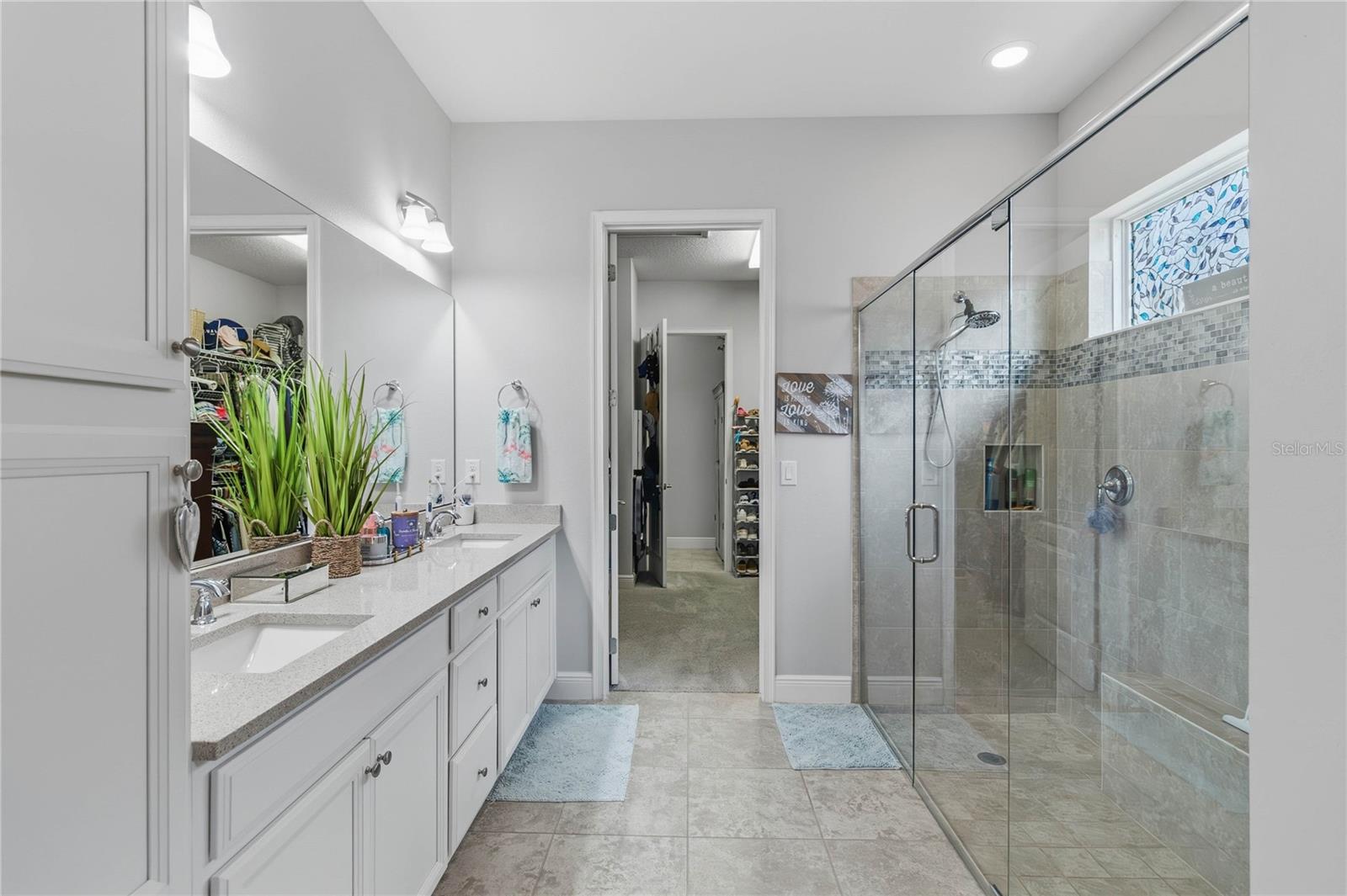 Image 27 of 71 For 4911 Catalpa Drive