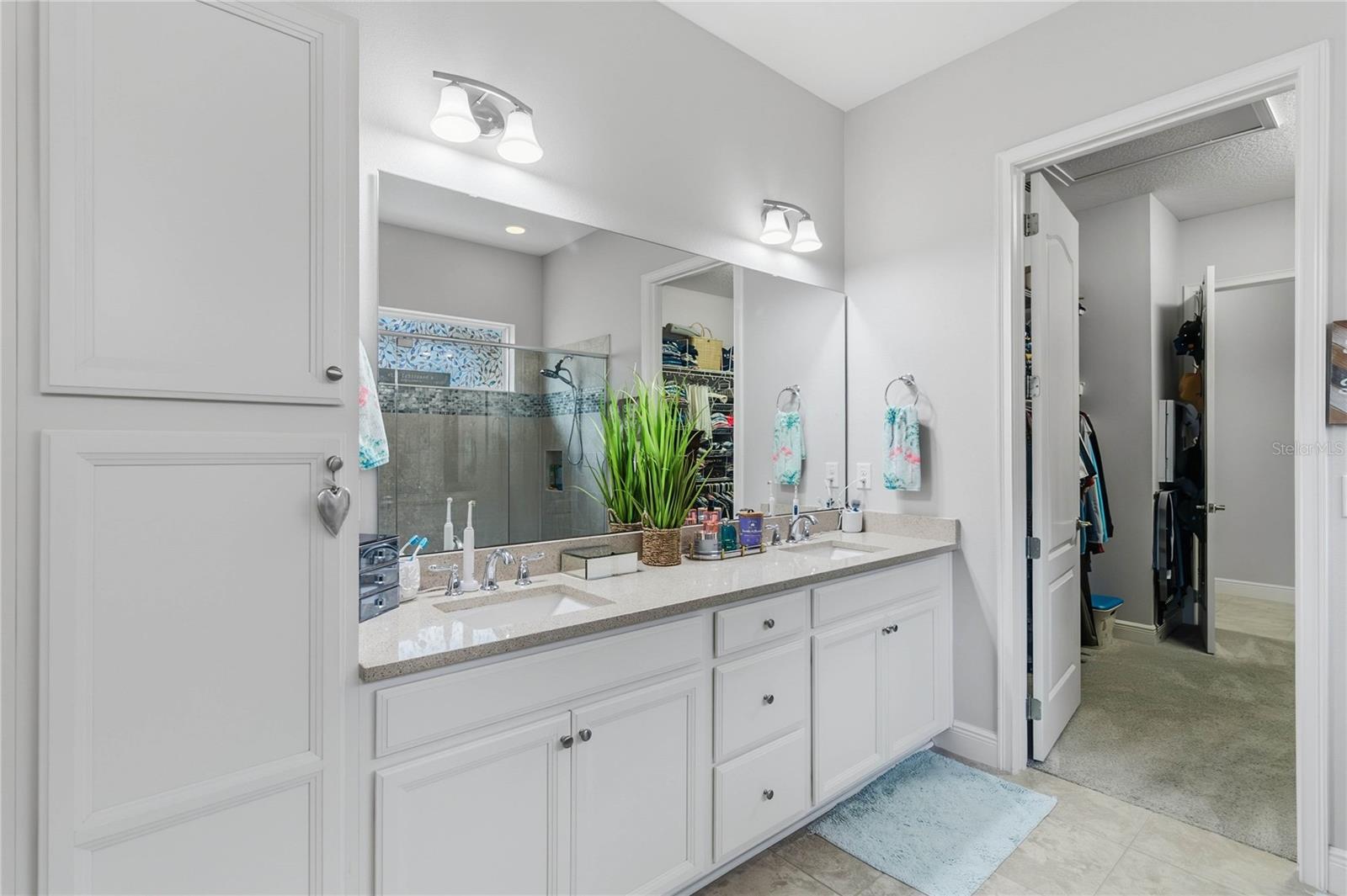 Image 28 of 71 For 4911 Catalpa Drive