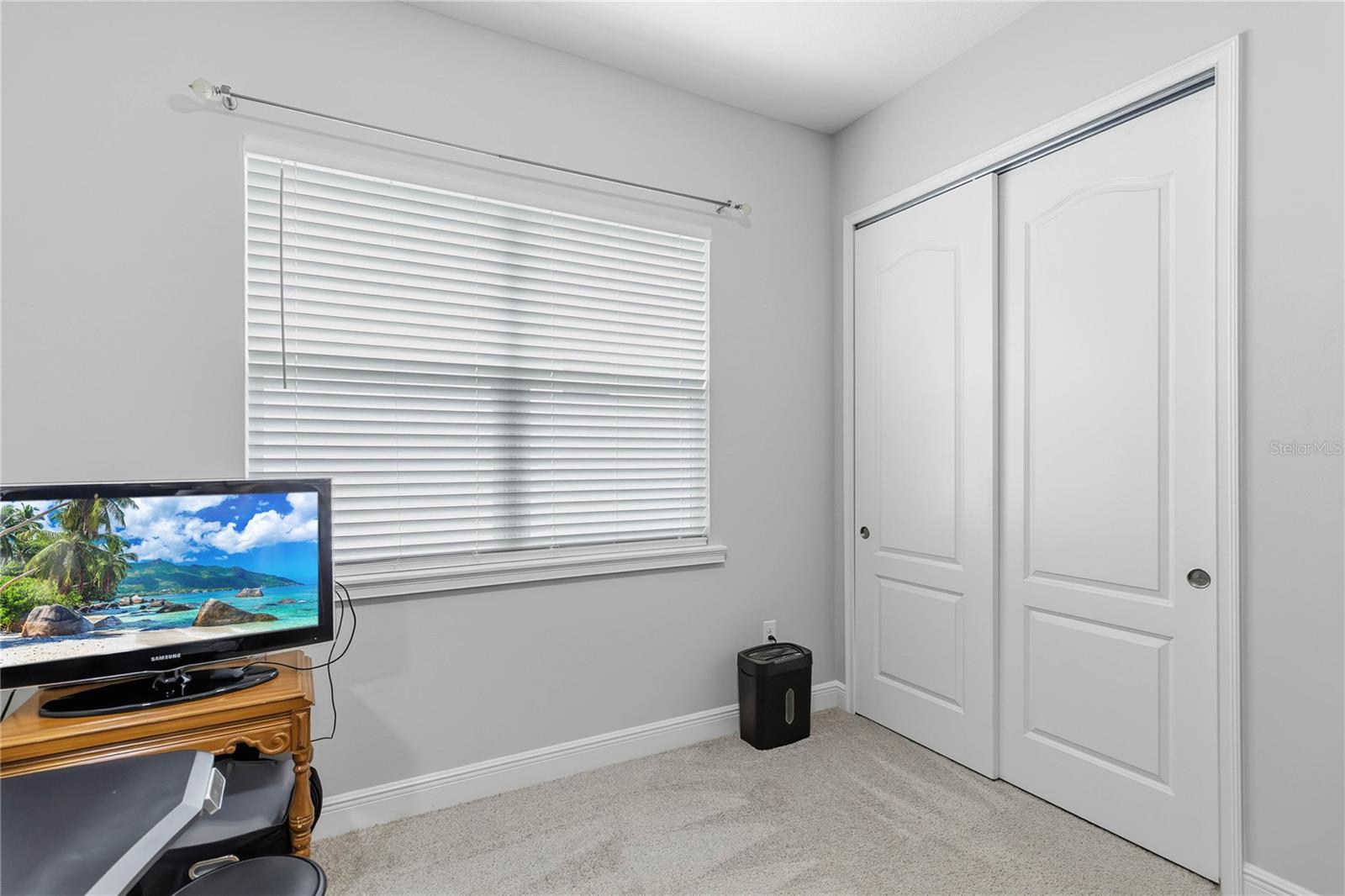 Image 33 of 71 For 4911 Catalpa Drive