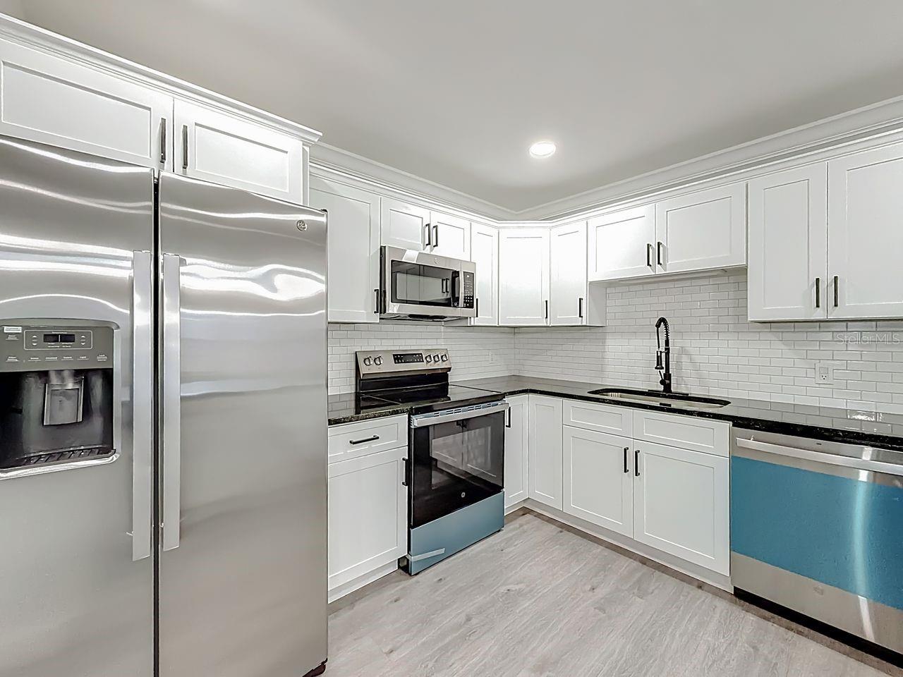 Image 10 of 36 For 513 Sapphire Lane