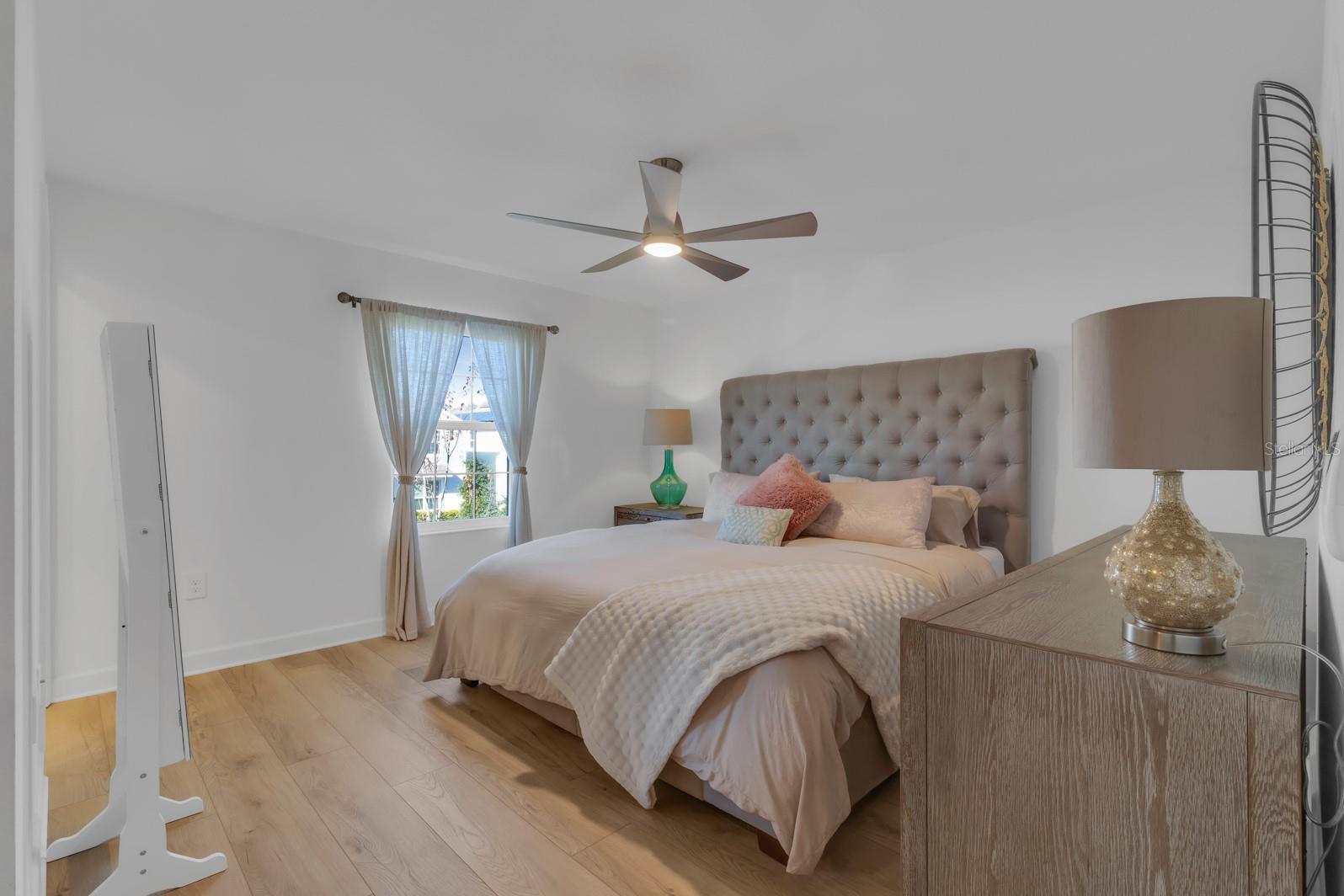 Image 19 of 42 For 11245 Listening Drive