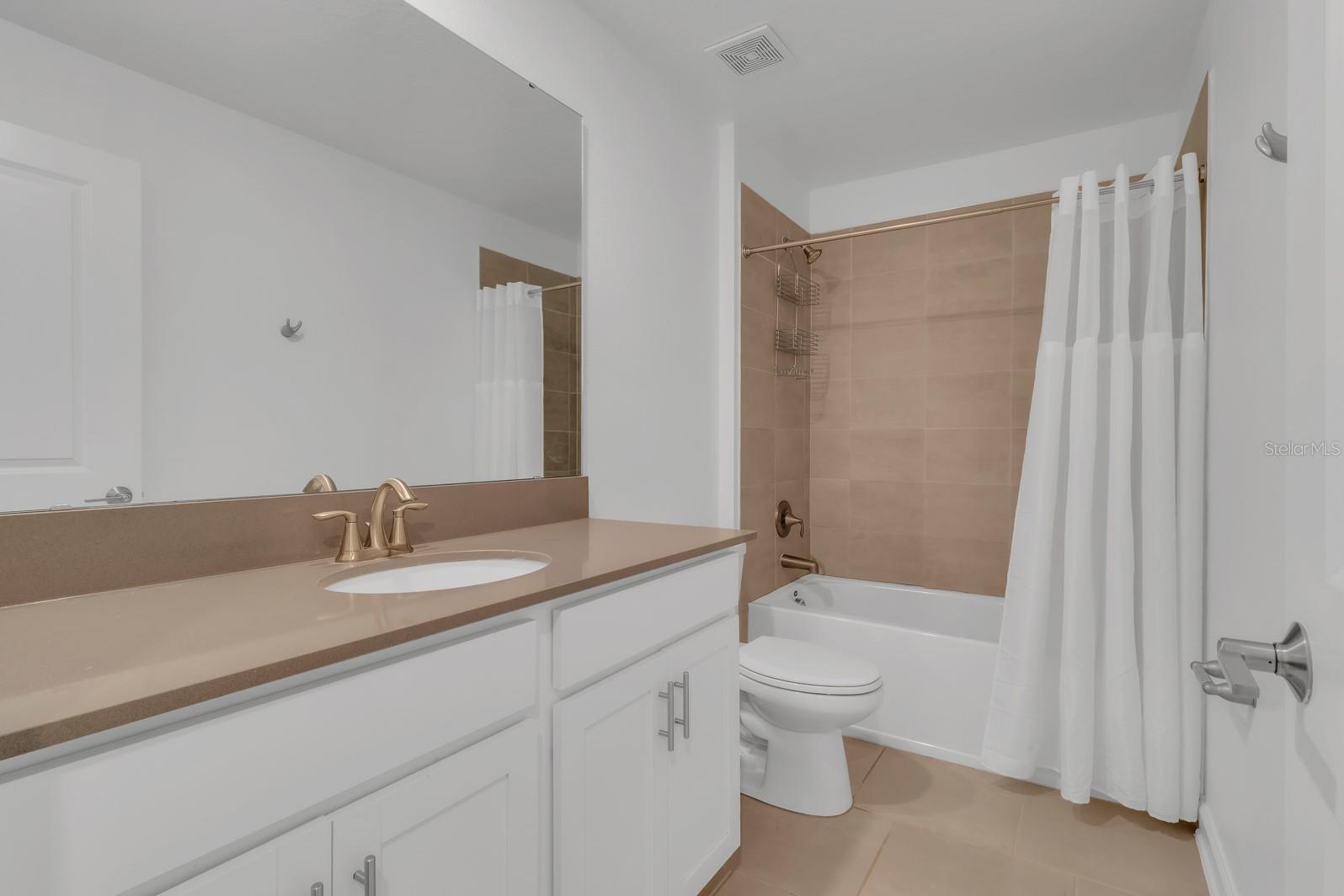 Image 27 of 42 For 11245 Listening Drive