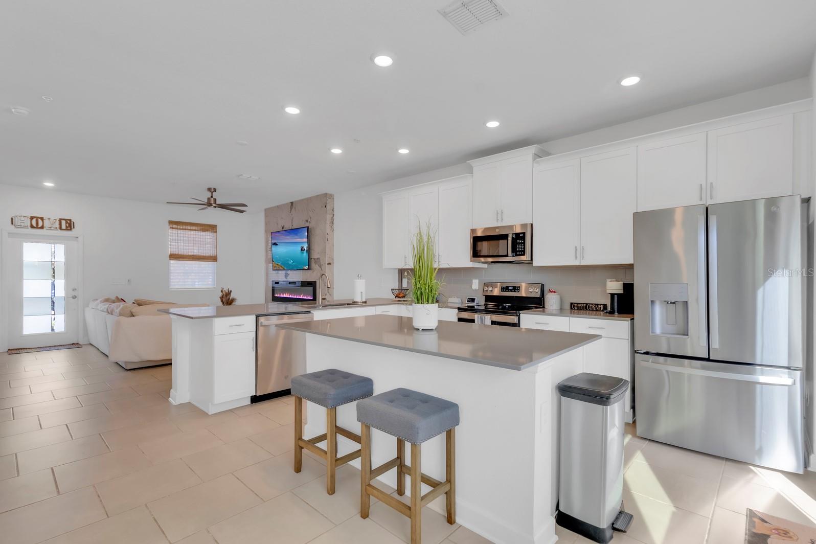 Image 5 of 42 For 11245 Listening Drive