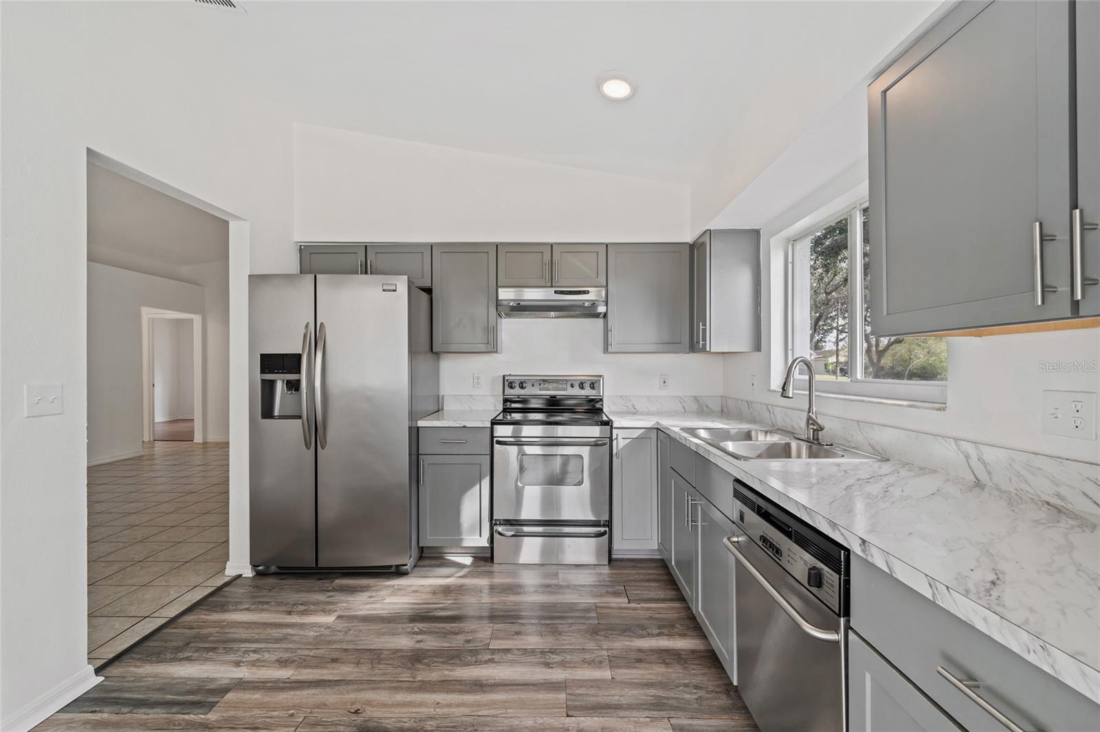 Image 8 of 35 For 2901 Cialella Pass