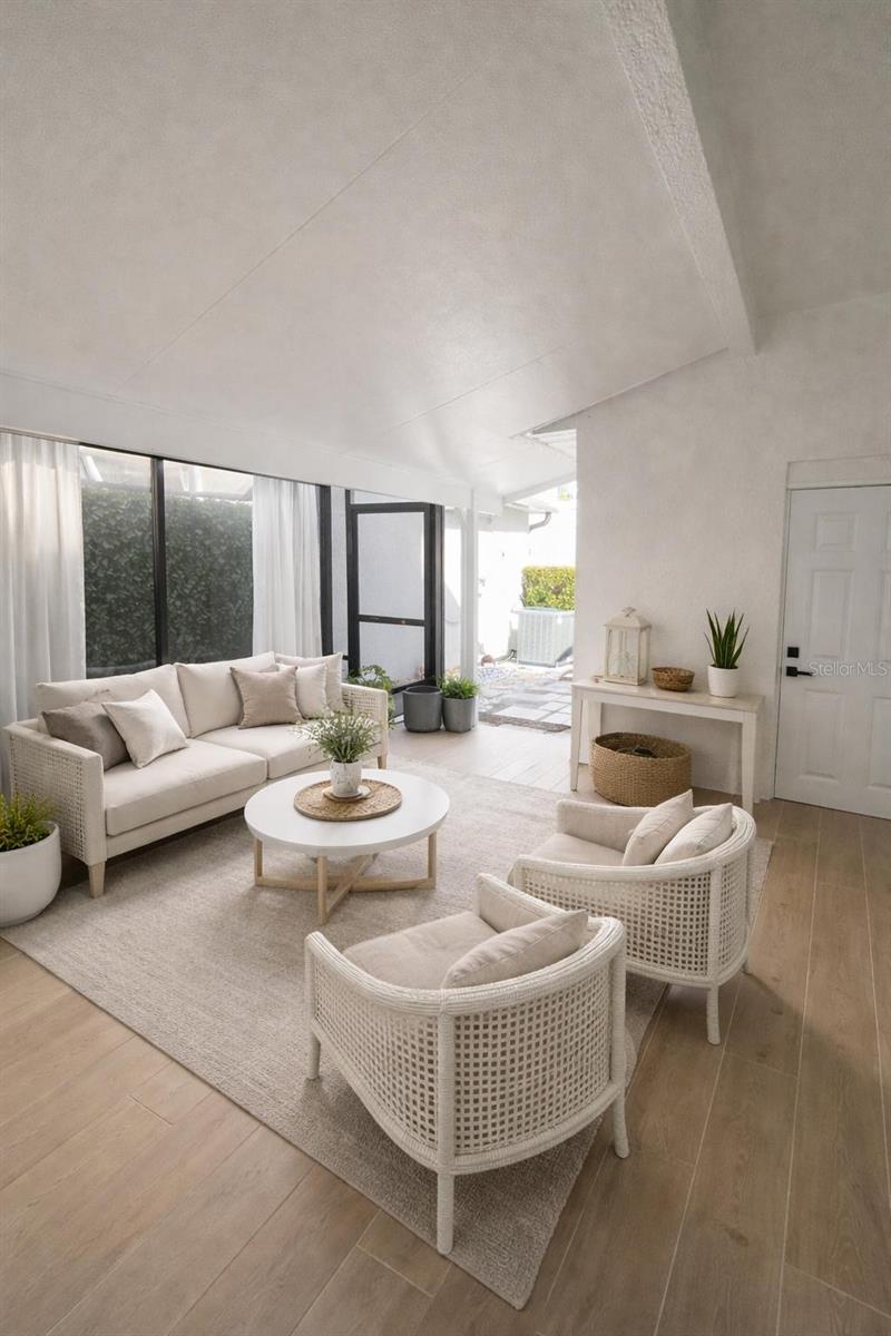 Image 10 of 13 For 14428 Chicora Crossing Boulevard